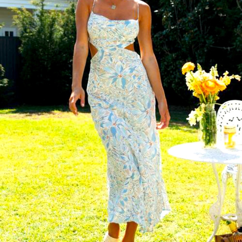 Mura Boutique Sold Out Jaslyn Dress